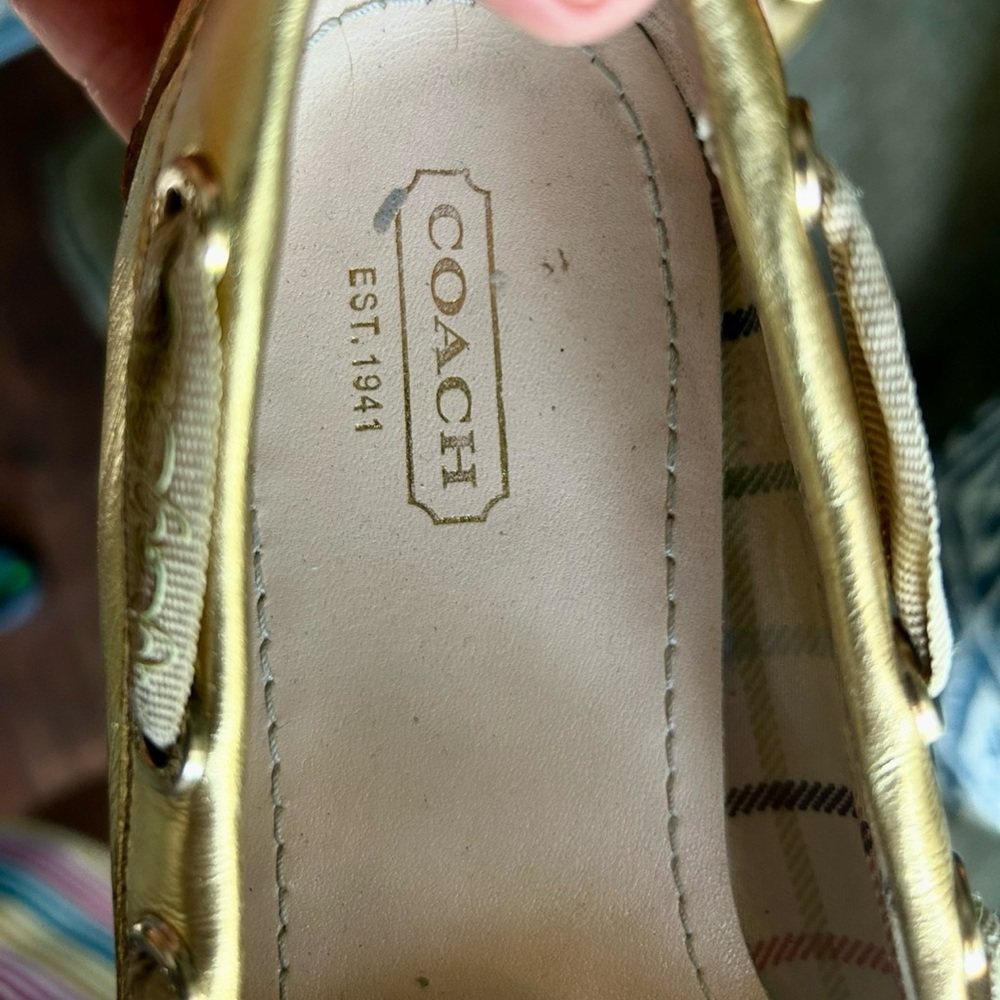 Coach Gold Metallic Rubber Sole Slip On Loafer Flat Size 7 Business Casual - Picture 4 of 4